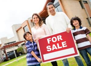 Image of a family that is selling a home with a real estate agent that uses a property management call center